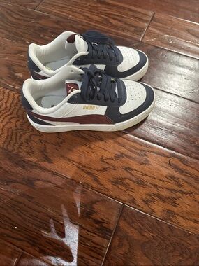 Puma White Navy and Burgundy Low-Top Sneakers